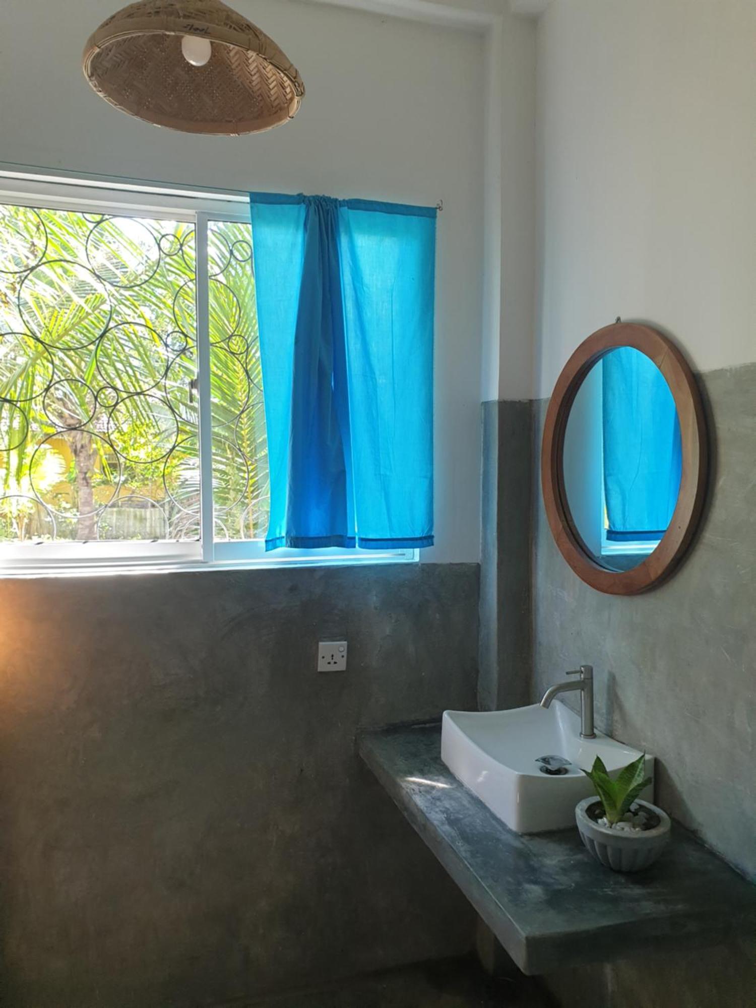 Julianu Hotel Tangalle Eksteriør billede