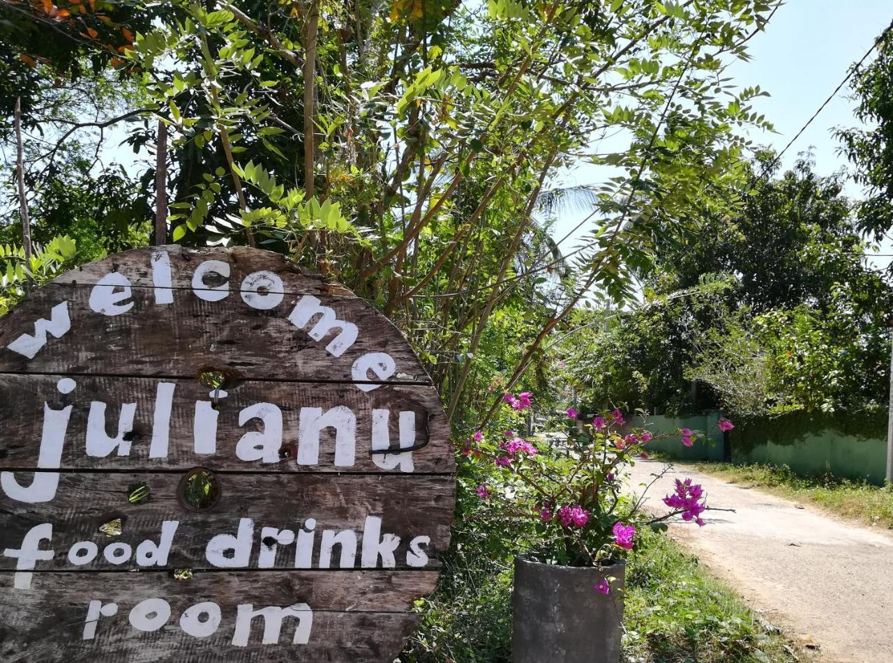 Julianu Hotel Tangalle Eksteriør billede